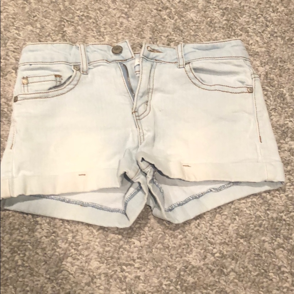 Light wash Jean shorts
